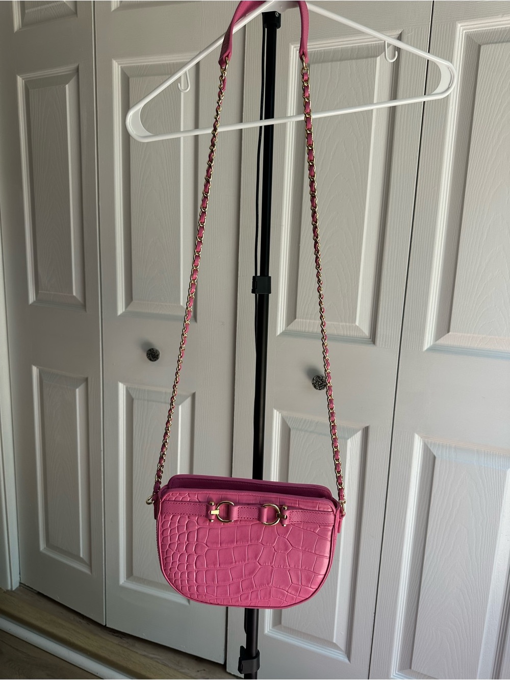 Pink Croc-Embossed Crossbody Bag